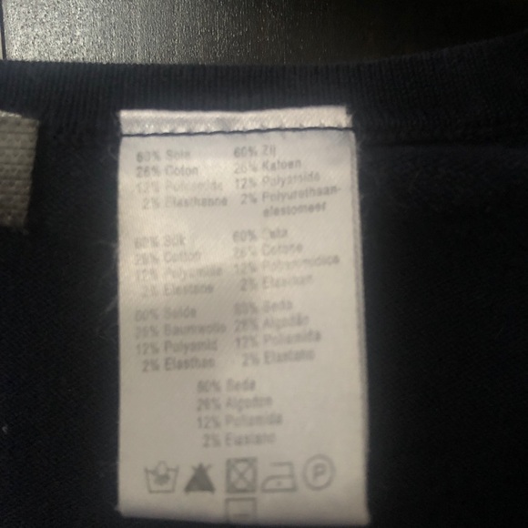 Classic Lacoste sweater - Picture 9 of 12